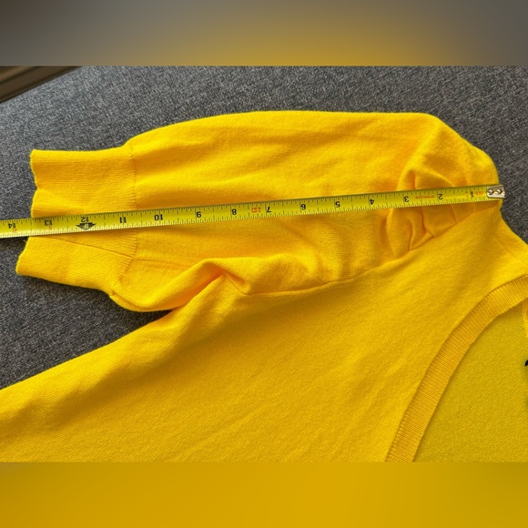 Rachel Zoe Women’s Yellow V-neck, elbow-length puff sleeves knit sweater Size S - Picture 11 of 11